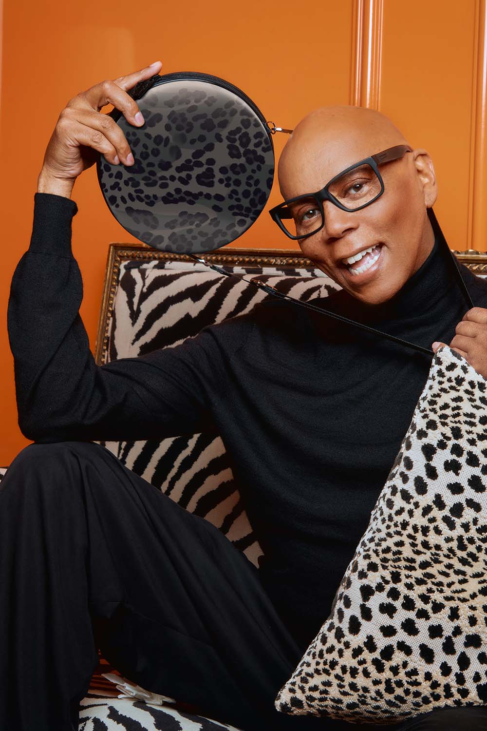 Sac à bandoulière rond léopard noir et gris